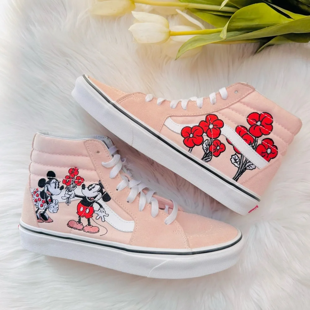 Vans X Disney Mickey & Minnie Sk8-Hi Sneakers - Picture 3 of 11